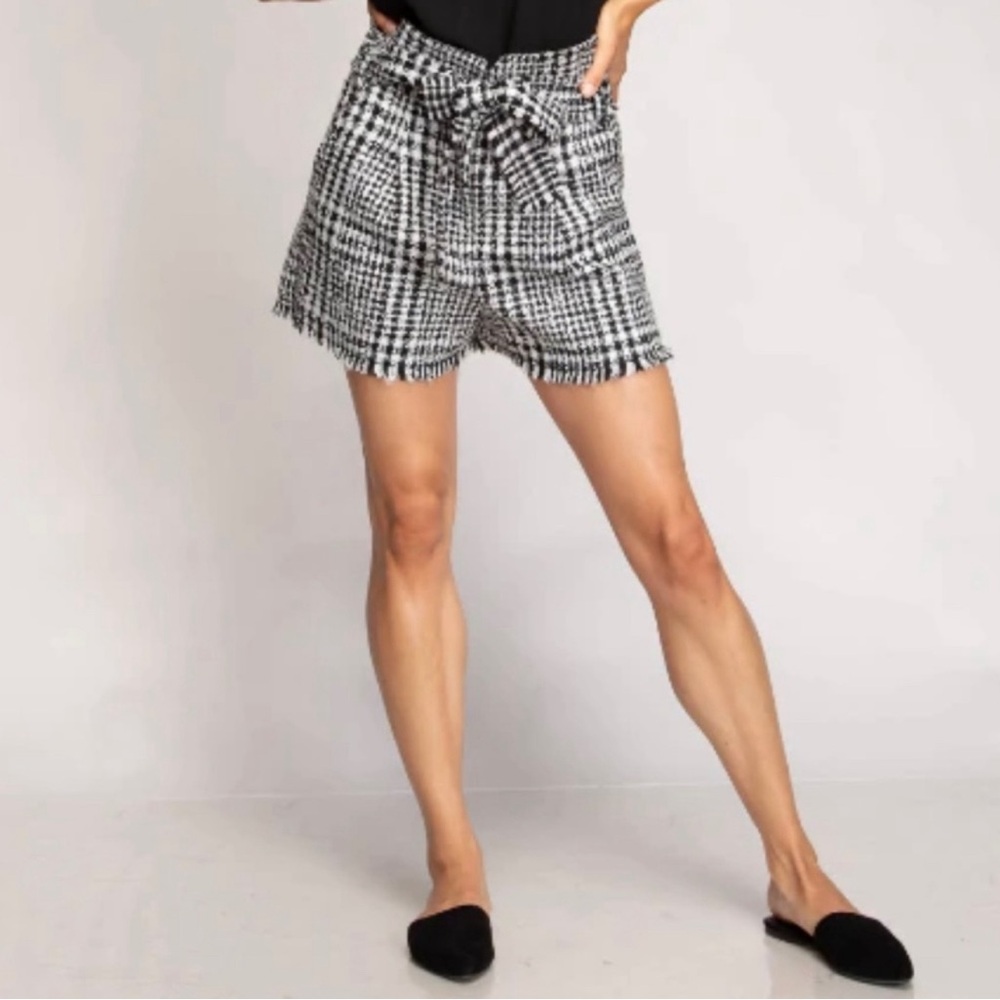 Naked Zebra paperbox style shorts - Picture 4 of 5